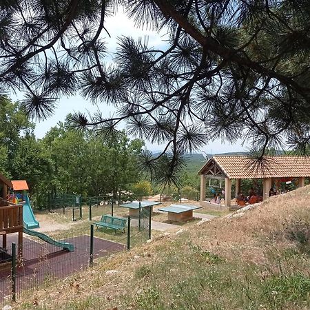 Maisonnette En Residence Avec Piscine Et Tennis Saint-Vallier-de-Thiey Buitenkant foto