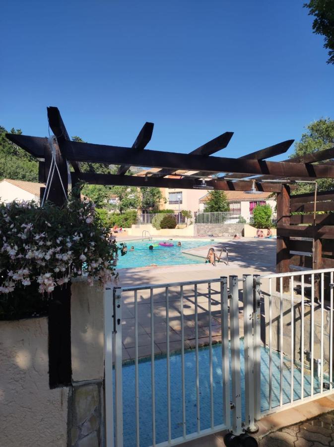 Maisonnette En Residence Avec Piscine Et Tennis Saint-Vallier-de-Thiey Buitenkant foto