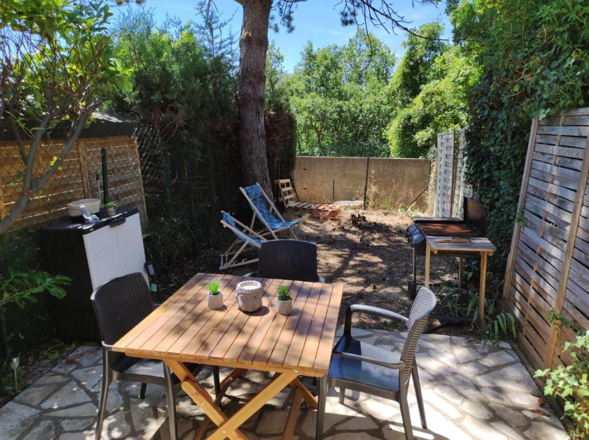Maisonnette En Residence Avec Piscine Et Tennis Saint-Vallier-de-Thiey Buitenkant foto